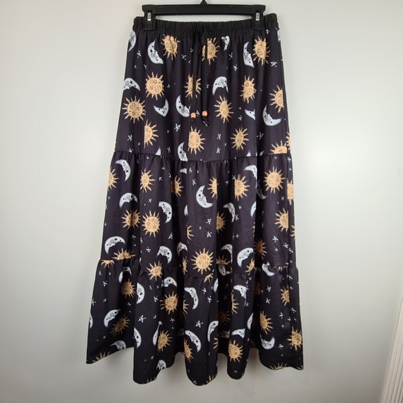 Romwe Layered Maxi Skirt L Sun And Moon Black Boho Hippie Festival Whimsical - Picture 1 of 8
